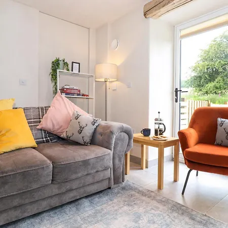 Meadow Syke Byre * بنريث