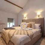 Meadow Syke Byre Holiday home *